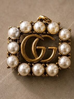 Gold-Tone Pearl Square Pendant with GG Monogram